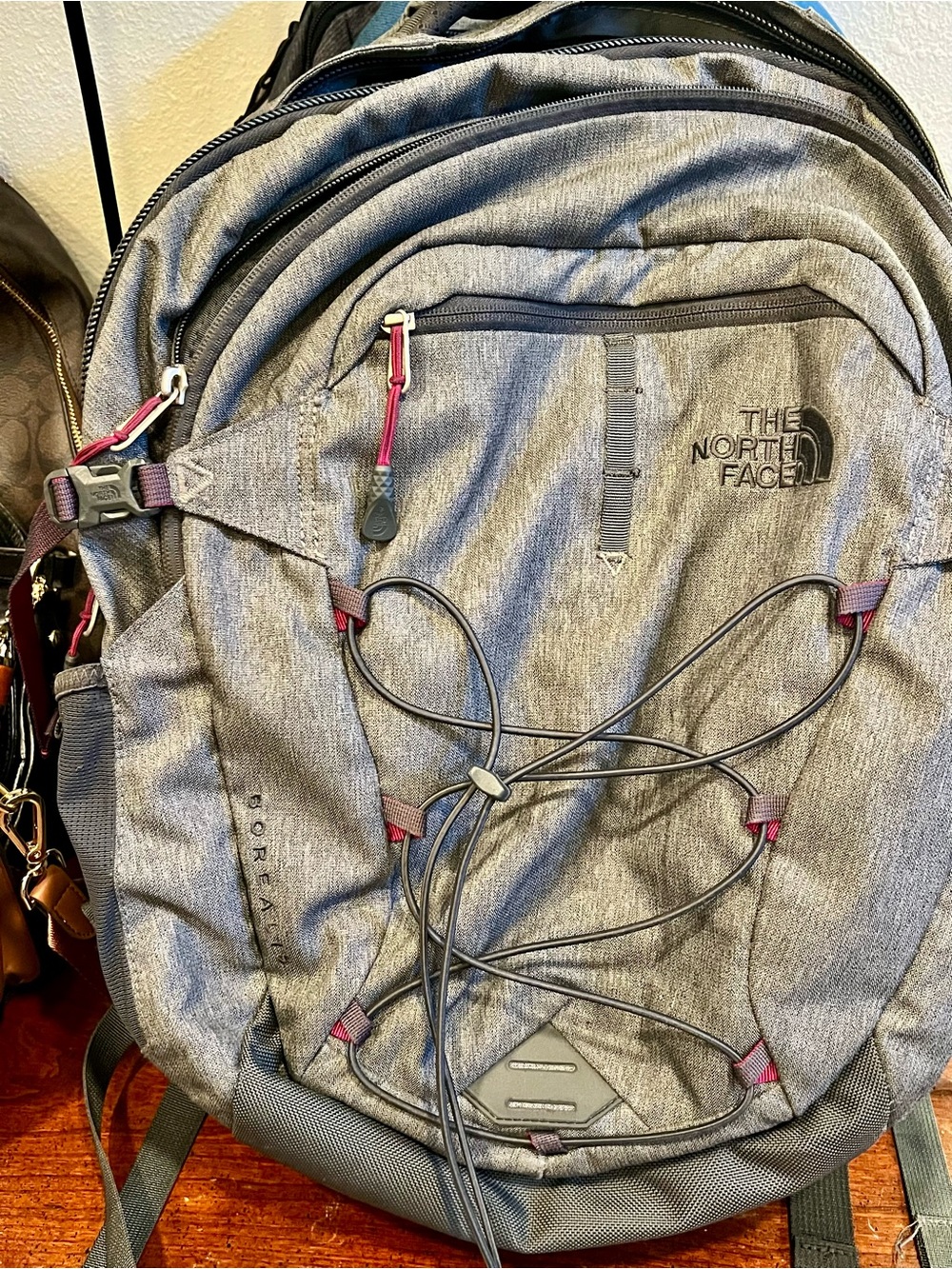 The North Face women’s Grey Backpack - Durable Everyday Carry